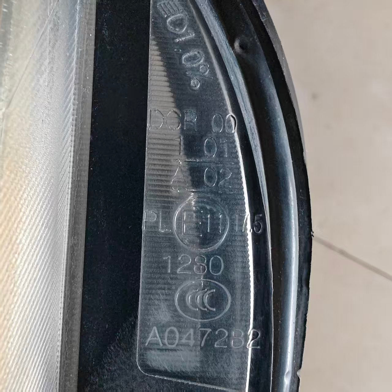 2008-2013 CADILLAC CTS ECE EURO EXPORT HEADLIGHTS USED OEM GM
