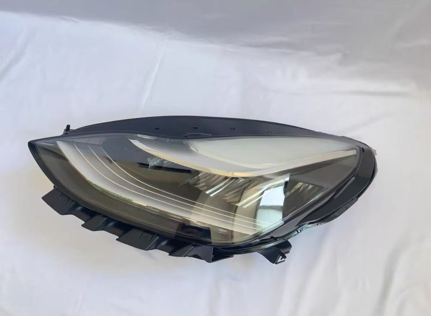 2017-2020 TESLA MODEL 3 HEADLIGHT NEW OEM
