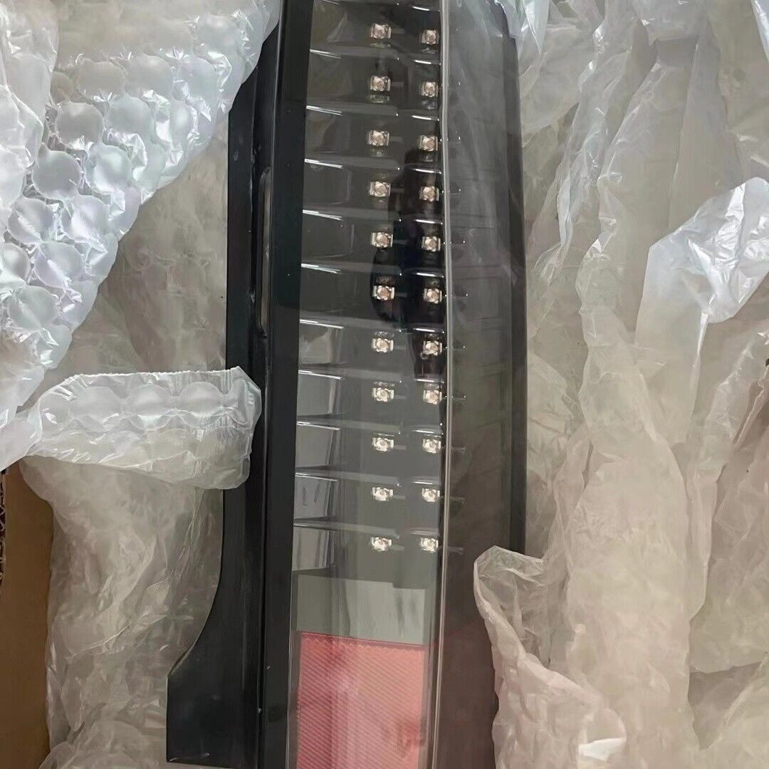 2004-2009 CADILLAC SRX LED ECE EURO EXPORT TAILLIGHTS USED OEM GM