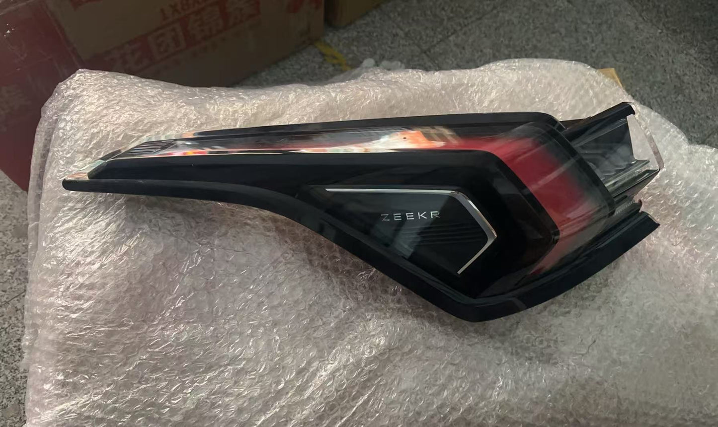 2021-2025 ZEEKR 001 LED TAILLIGHTS USED OEM