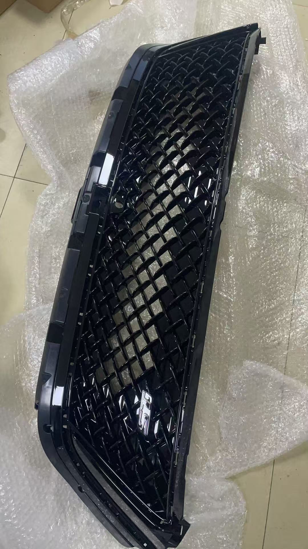 2024 - 2026 BUICK ENVISION ST SPORT TOURING GRILLE OEM 26475075 26475072 NEW
