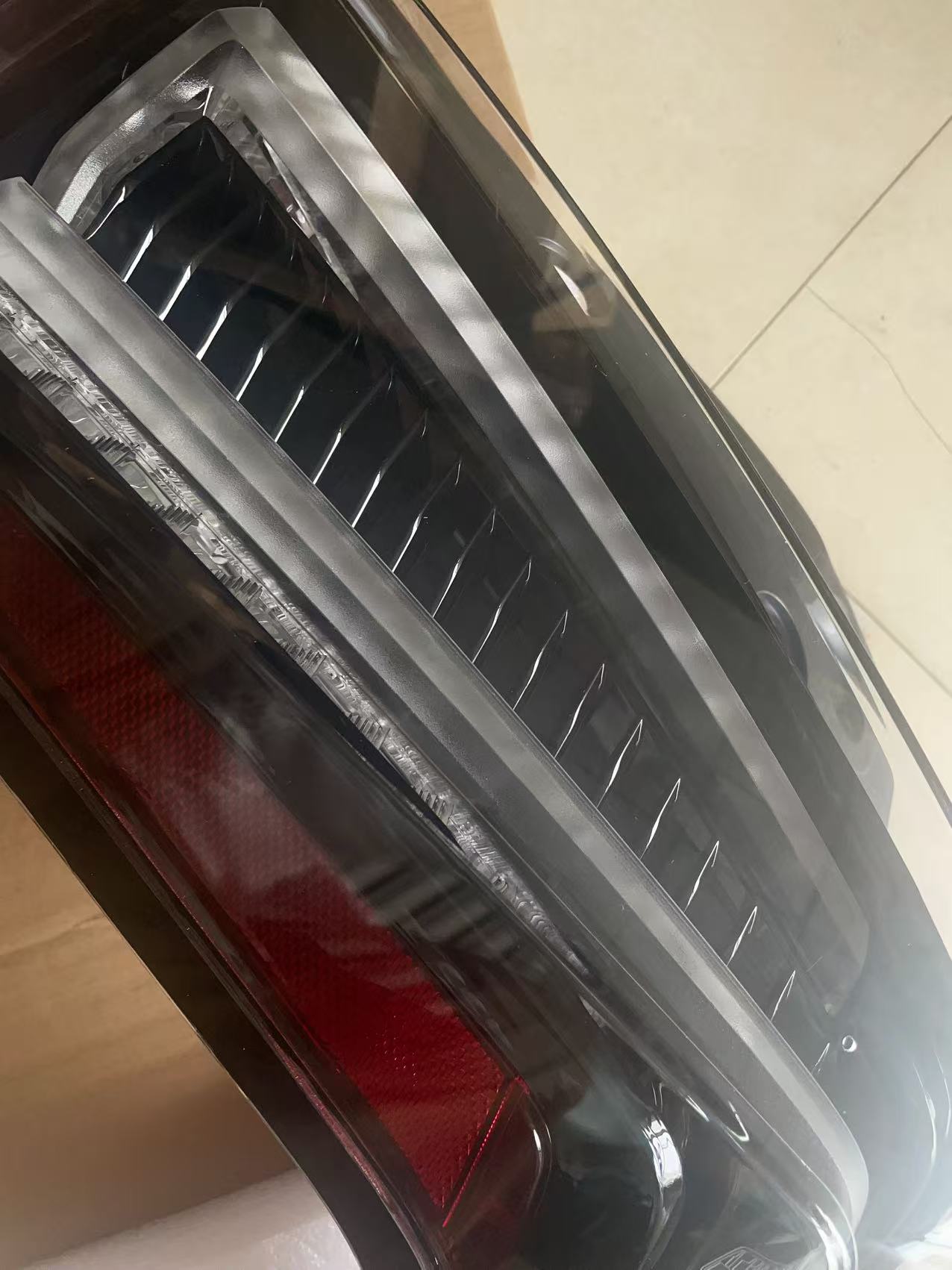 2017-2025 CADILLAC XT5 CLEAR TAILLIGHTS PAIR SET NEW