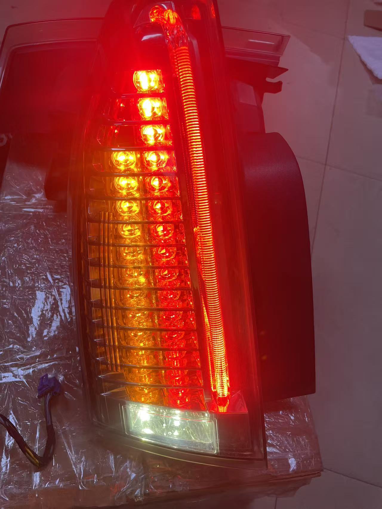 2008-2013 CADILLAC CTS LED ECE EURO EXPORT TAILLIGHTS USED OEM GM