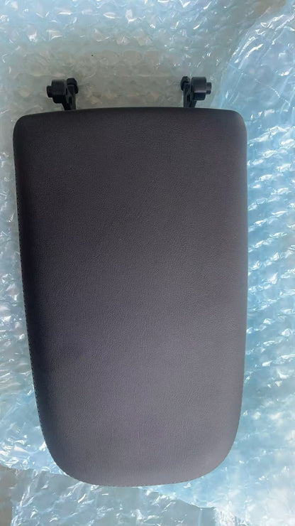 2020 - 2026 Cadillac XT5 XT6 ARMREST BLACK NEW OEM GM 84877152