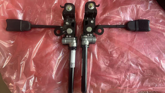 2025-2027 EQUINOX TERRAIN FRONT LEFT & RIGHT SEAT BELT TENSIONERS NEW OEM 2pcs