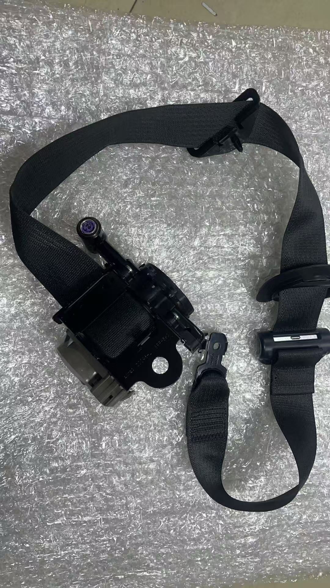2025-27 EQUINOX TERRAIN FRONT LEFT DRIVER SEAT BELT RETRACTOR KIT NEW OEM GM