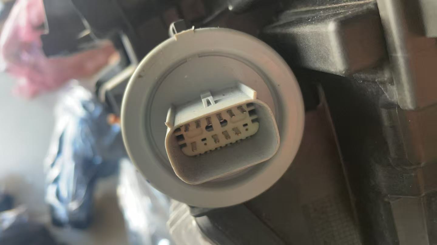 2025 - 2026 CADILLAC CT5 UPLEVEL LED EXPORT HEADLIGHT LEFT RIGHT LIKE NEW OE