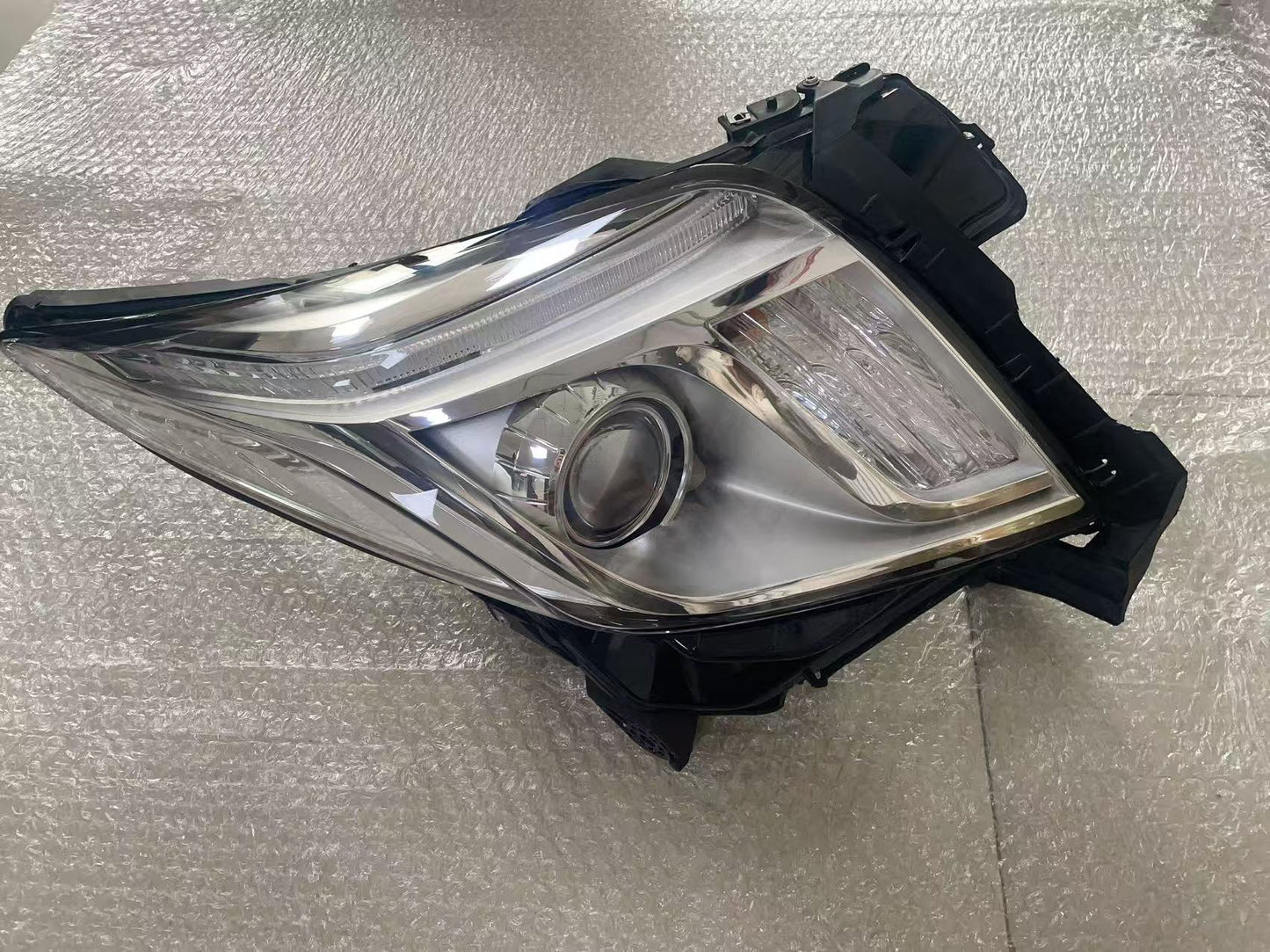 2013 - 2017 CADILLAC XTS EXPORT HEADLIGHT LEFT RIGHT LIKE NEW OE