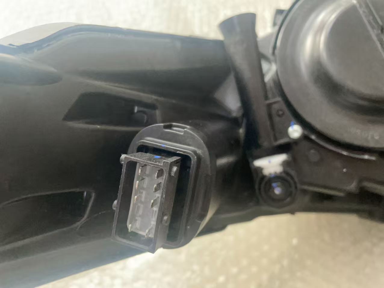 2013 - 2017 CADILLAC XTS EXPORT HEADLIGHT LEFT RIGHT LIKE NEW OE