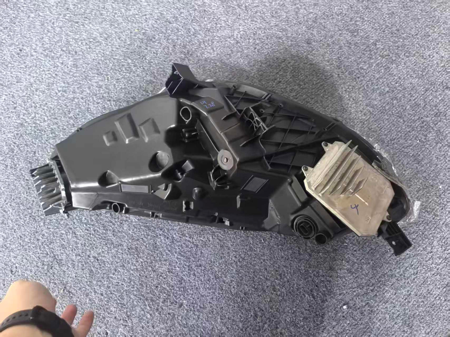 2017 - 2020 TESLA MODEL 3 LED GEN 1 HEADLIGHT LEFT RIGHT LIKE NEW OEM