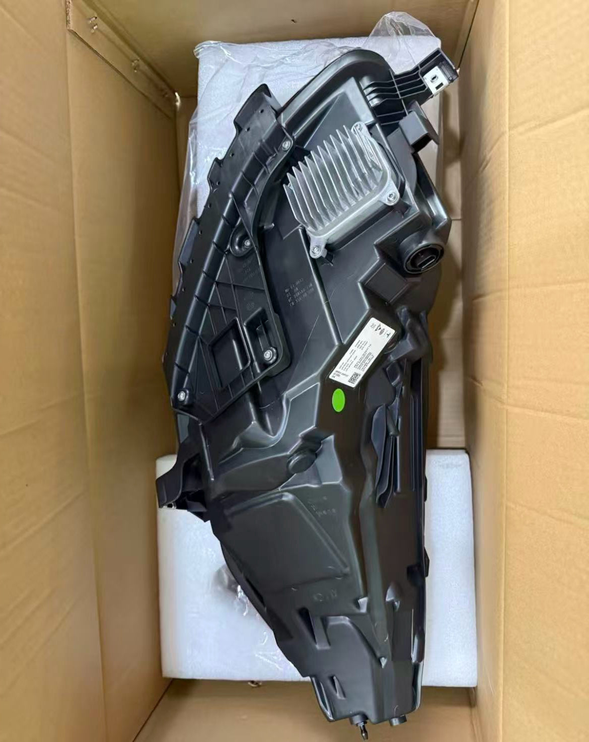 2021 - 2023 TESLA MODEL 3 LED GEN 2 HEADLIGHT LEFT RIGHT LIKE NEW OEM