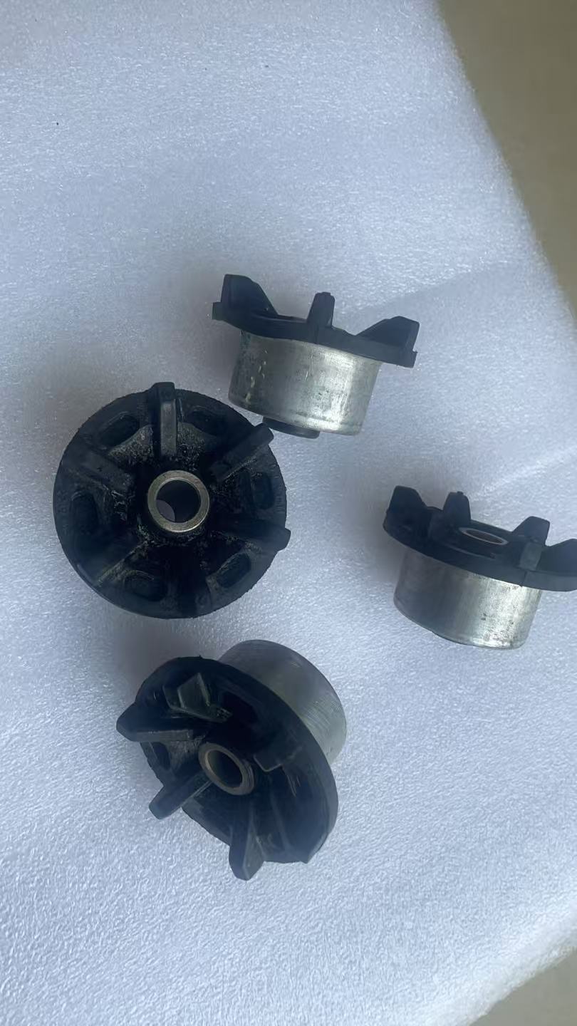2005-2011 CADILLAC STS FE3 FRONT STRUT MOUNT MOUNTS 25769511 NEW OEM GM