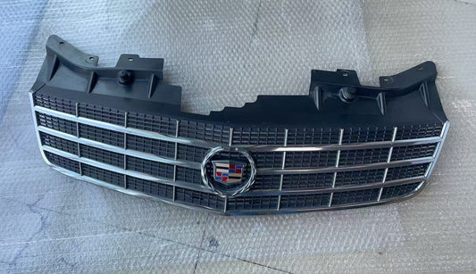 2005 - 2007 CADILLAC STS PLATINUM GRILLE 9021417 09021417 USED OE GM