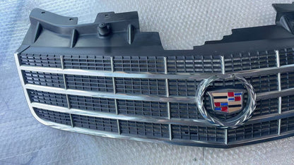 2005 - 2007 CADILLAC STS PLATINUM GRILLE 9021417 09021417 USED OE GM