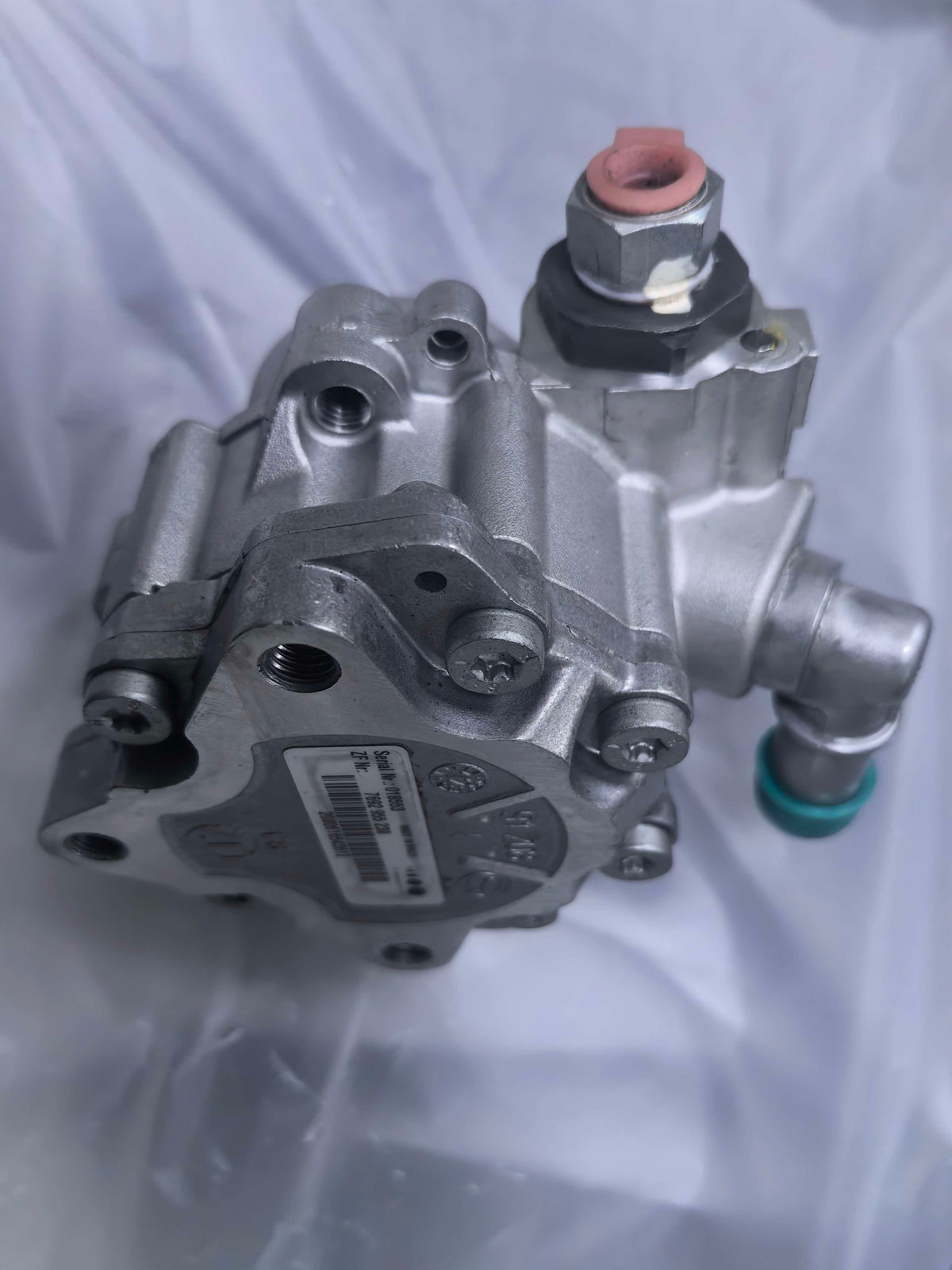 2005-2011 CADILLAC STS 3.6 Power Steering Pump 25900770 NEW OEM GM ZF