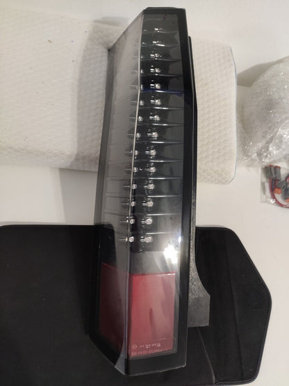 2004-2009 CADILLAC SRX LED ECE EURO EXPORT TAILLIGHTS USED OEM GM