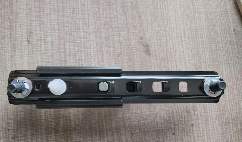 2021-2026 GM FRONT SEAT BELT ADJUSTER OEM GM 13531739 NEW