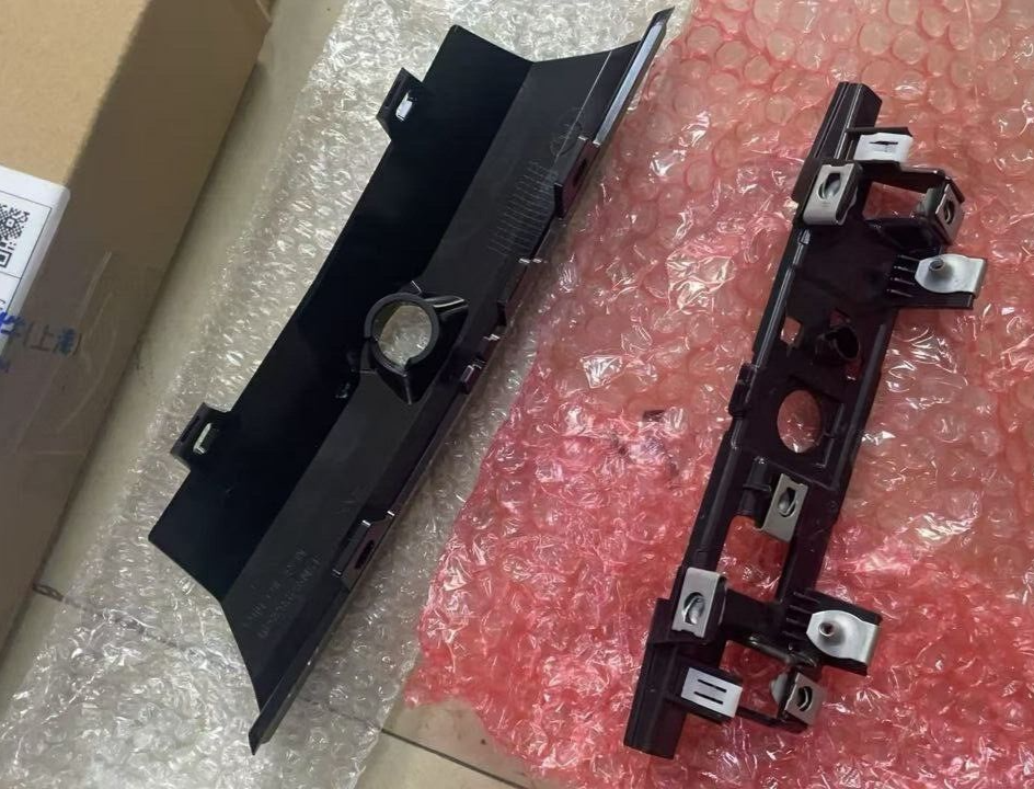 2023-2027 CADILLAC LYRIQ Rear View Mirror CAMERA BRACKET NEW OEM GM
