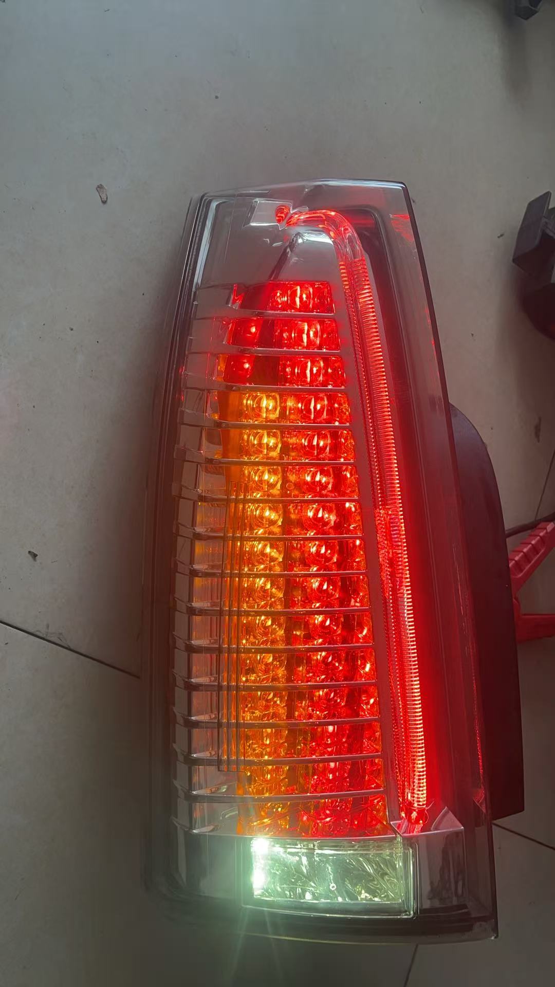 2008-2013 CADILLAC CTS LED ECE EURO EXPORT TAILLIGHTS USED OEM GM